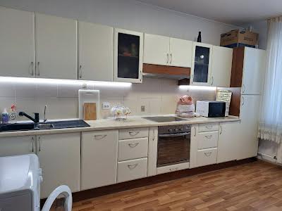 квартира за адресою Миколи Бажана просп., 16