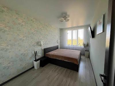 квартира за адресою Абрикосова вул., 3