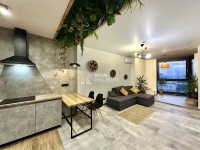 квартира за адресою Митрополита Василя Липківського вул. (Урицького), 38