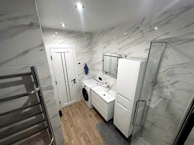квартира за адресою Кудрявська вул., 24а