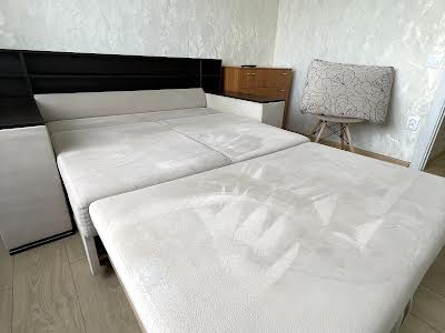 квартира за адресою Теплична вул., 58