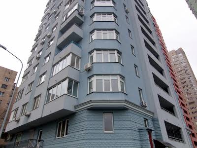квартира за адресою Феодосійська вул., 3-В