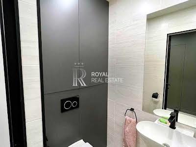 квартира за адресою Регенераторна вул., 4