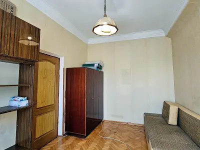 квартира за адресою Будівельників вул., 32/2
