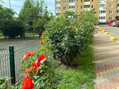 квартира за адресою Сергія Данченка вул., 5