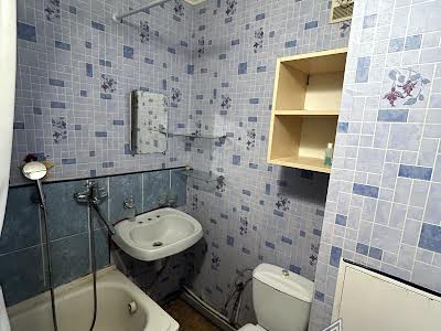 квартира за адресою Вахтанга Кікабідзе вул. (Булгакова), 18