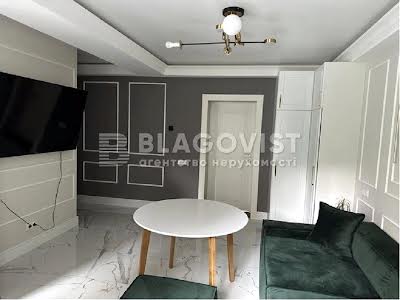 квартира по адресу Панаса Мирного ул., 5
