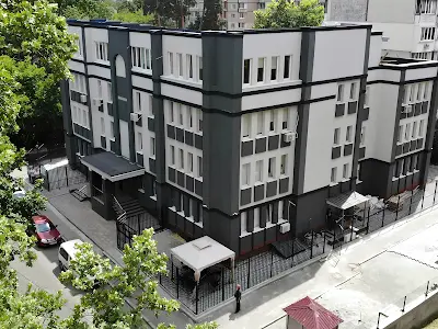 комерційна за адресою Михайла Котельникова вул., 25