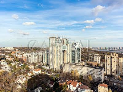 коммерческая по адресу Зверинецкая ул., 41б