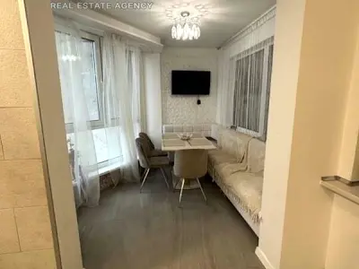 квартира за адресою Урлівська вул., 38