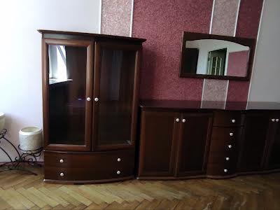 квартира по адресу Лисенка ул., 4