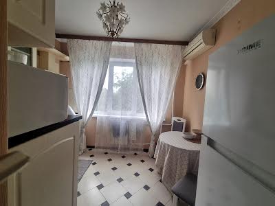 квартира по адресу Киев, Панаса Мирного ул., 11