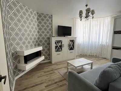 квартира за адресою Академіка Амосова вул., 63