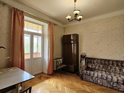 квартира за адресою Будівельників вул., 32/2