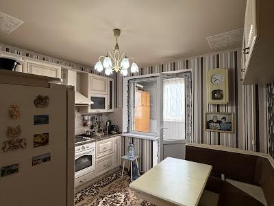 квартира за адресою Кричевського вул., 41
