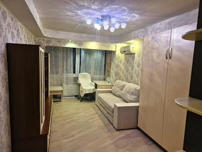 квартира за адресою Ентузіастів вул., 33