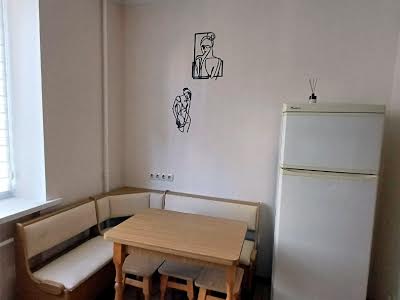 квартира за адресою Шота Руставелі вул., 26