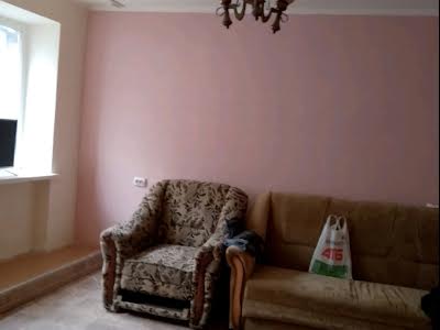 комната по адресу Горловская ул., 124/3