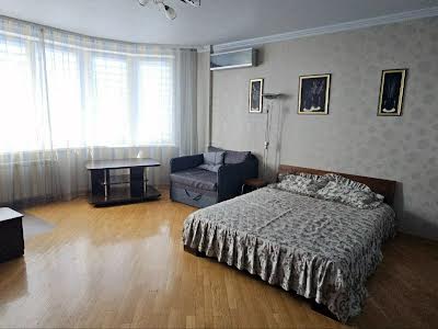 квартира за адресою Митрополита Андрея Шептицького вул. (Анатолія Луначарського), 10