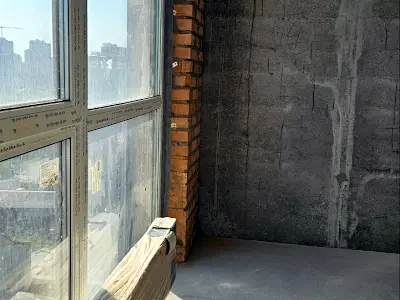 квартира за адресою Причальна вул., 10