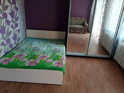 квартира за адресою Петра Курінного вул. (Комісара Рикова), 9