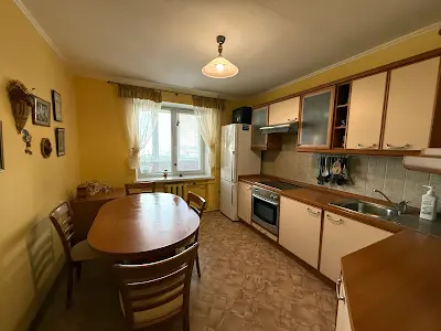 квартира по адресу Братів Зерових ул. (Червонопартизанська), 14-Б