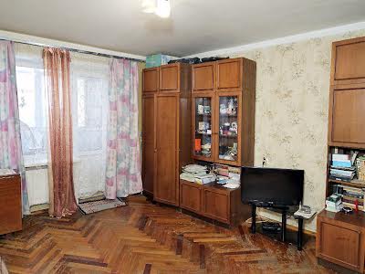 квартира за адресою Білогородська вул., 45