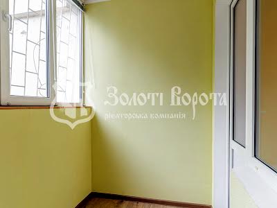 квартира за адресою Пономарьова вул., 18-А