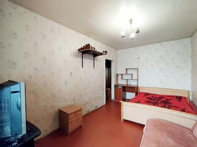 квартира по адресу Червоной Калины просп. (Владимира Маяковского), 32в