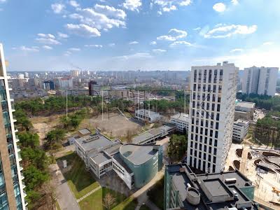 квартира за адресою Романа Мстиславовича, 28а