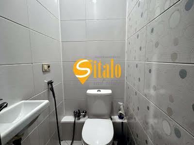 квартира за адресою Драгоманова вул., 2Б