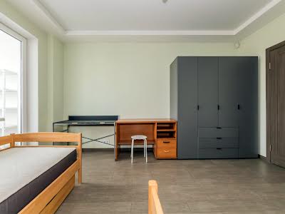 квартира за адресою Драгоманова вул., 25