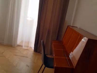 квартира за адресою Київ, Мала Житомирська вул., 5