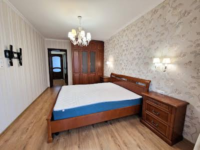 квартира по адресу Боголюбова ул., 16