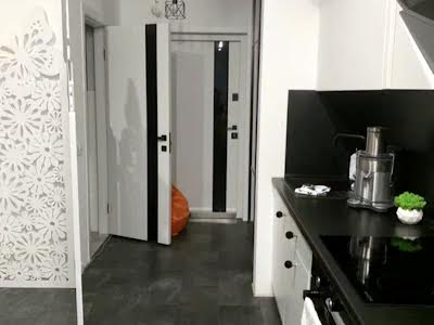 квартира за адресою Ю.Липки, 6