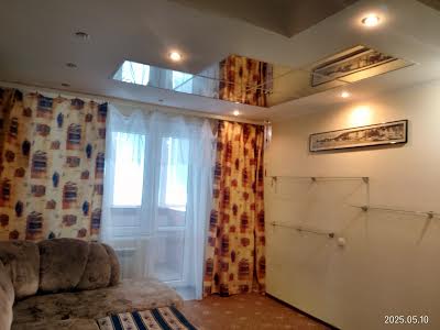 квартира за адресою Київ, Драгоманова вул., 40-Б