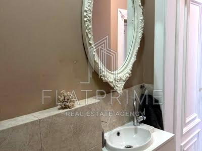 квартира за адресою Дегтярна вул., 7