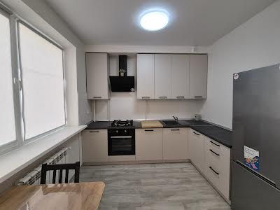 квартира за адресою с. Гатне, Карпа Валовня вул., 18