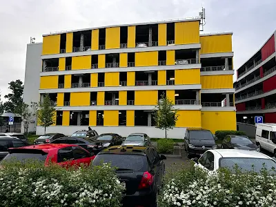 комерційна за адресою Березнева вул., 12 Ж