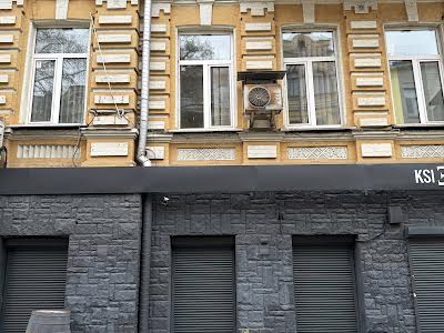 комерційна за адресою Євгена Чикаленка вул. (Пушкінська), 9А