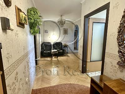 квартира по адресу Ивана Пулюя ул., 1А