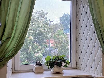 квартира за адресою Івана Мазепи вул. (Січневого Повстання), 7