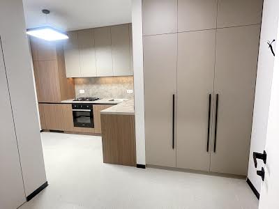квартира за адресою Миру вул., 1