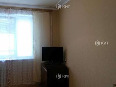 квартира по адресу Гвардейцев-Широнинцев ул., 37-17