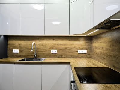 квартира за адресою Рея Бредбері вул., 2