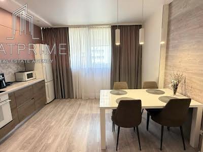 квартира за адресою Драгоманова вул., 2-Б
