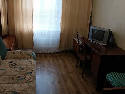 комната по адресу Червоной Калины просп. (Владимира Маяковского), 65