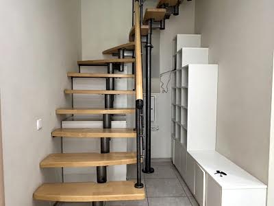 квартира за адресою Регенераторна вул., 4