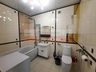 квартира по адресу Бориса Гмыри ул., 8-Б