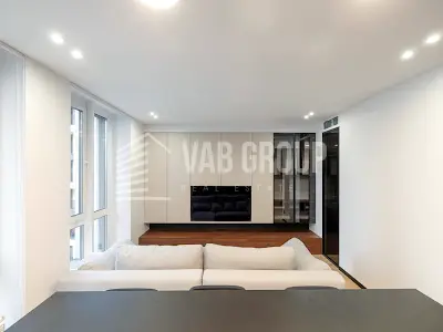 квартира за адресою Зарічна вул., 2